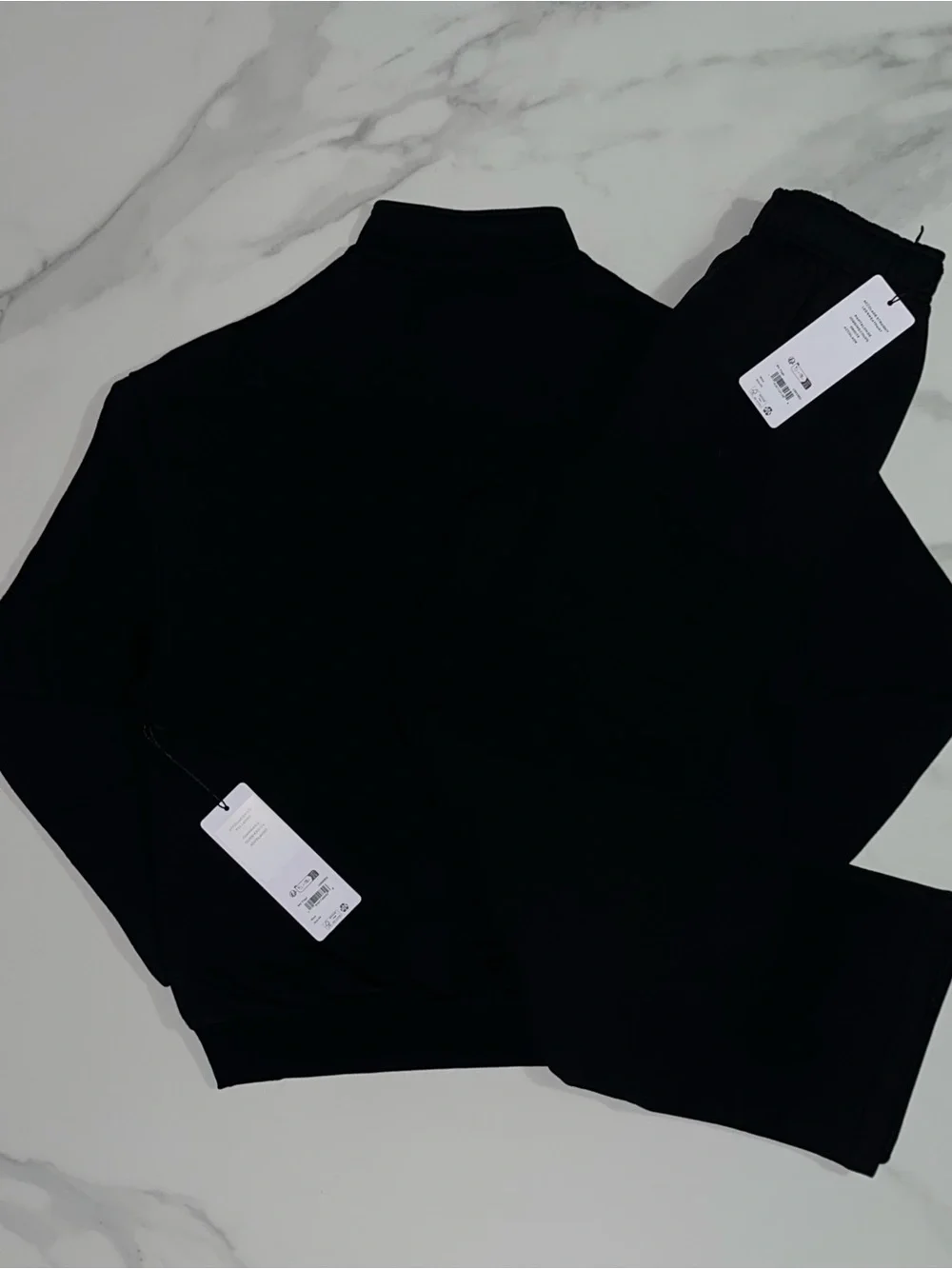 Alo Yoga Accolade 1/4 Zip Sweatshirt & Straight Leg Sweatpants Set Black Size XS - Picture 2 of 12